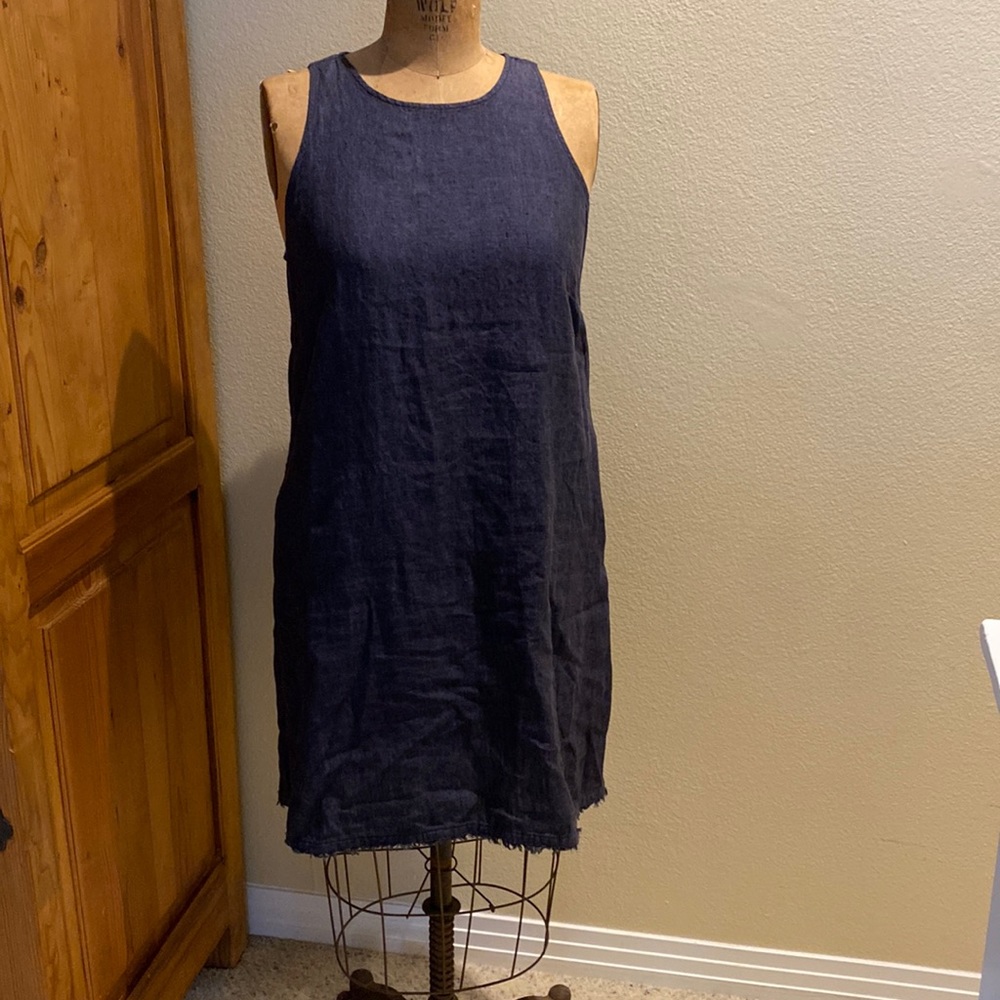 Navy linen sleeveless dress